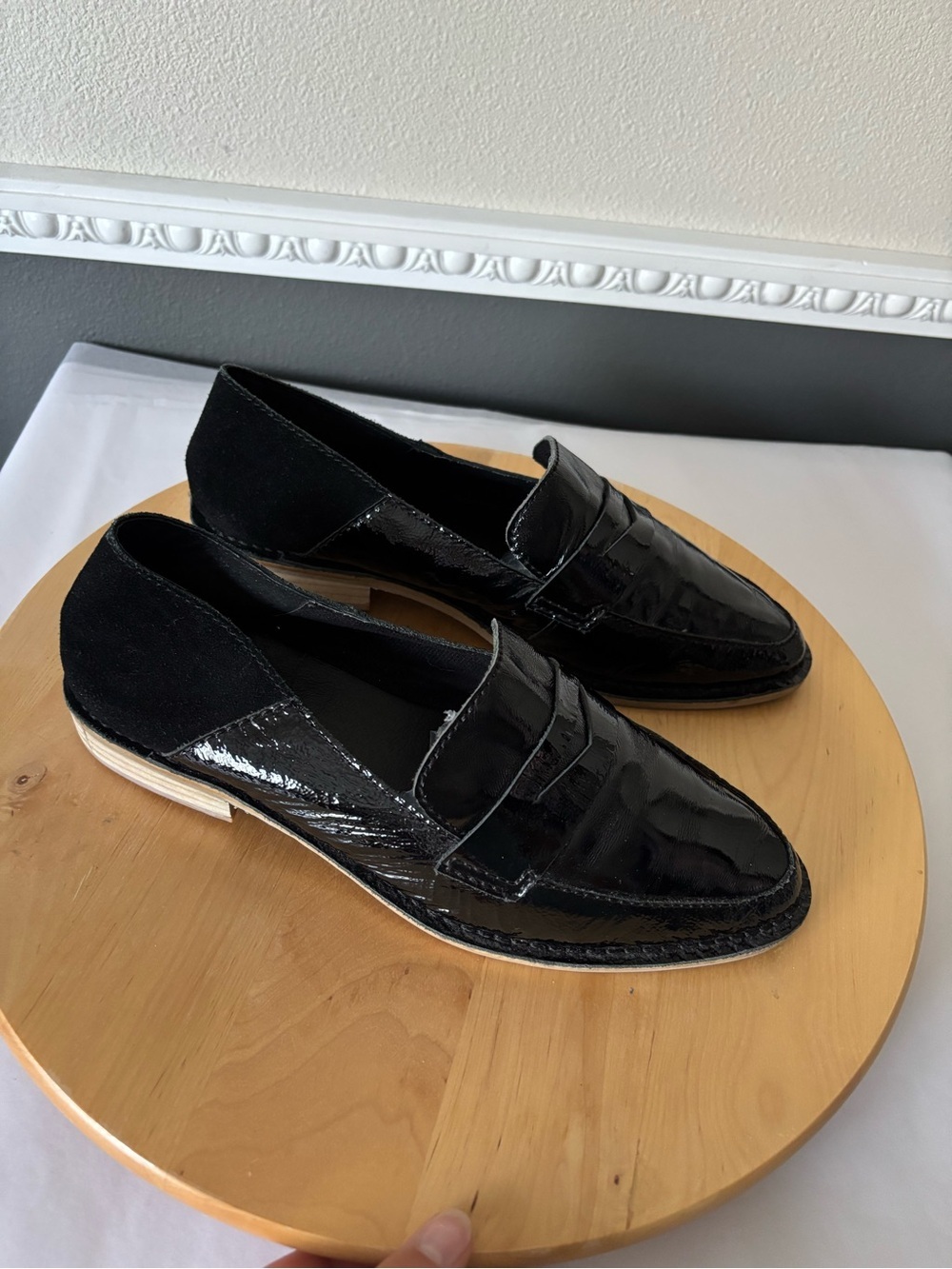 Kelsi Dagger Black Patent & Suede Penny Loafers Size 9.5
